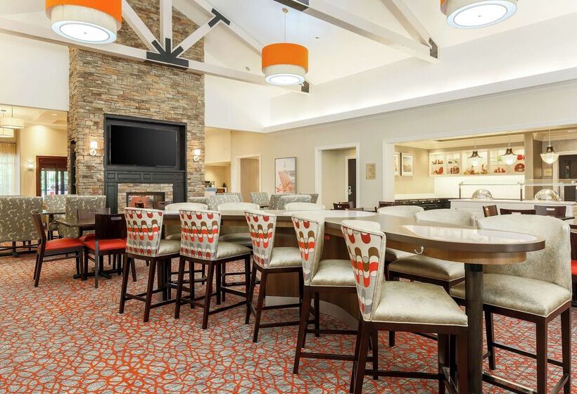 فندق Homewood Suites Melville