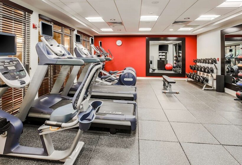 فندق Homewood Suites Melville