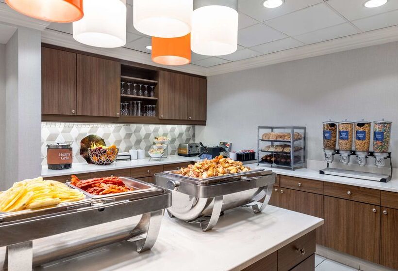 Отель Homewood Suites By Hilton Montgomery