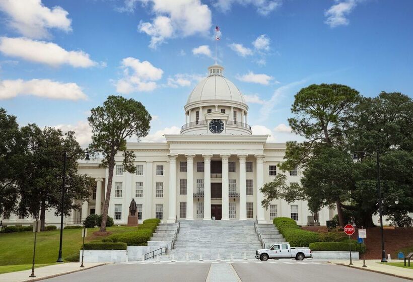 هتل Homewood Suites By Hilton Montgomery