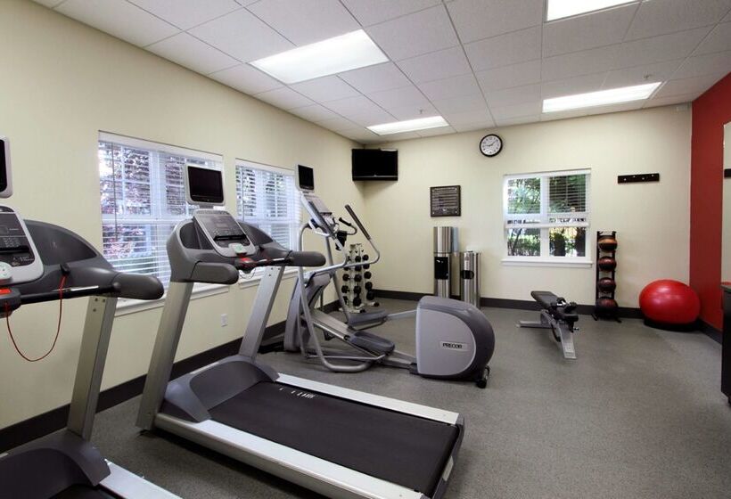 Отель Homewood Suites By Hilton Newark Fremont