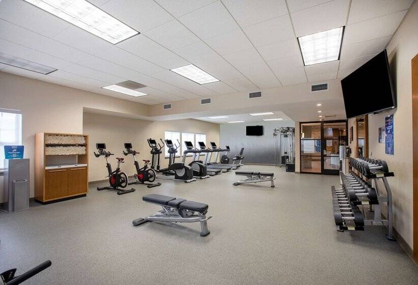 Отель Homewood Suites By Hilton Newark Fremont