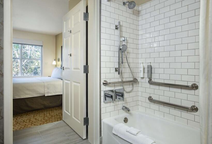 Отель Homewood Suites By Hilton Newark Fremont