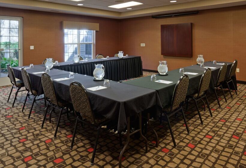 فندق Homewood Suites By Hilton Sioux Falls