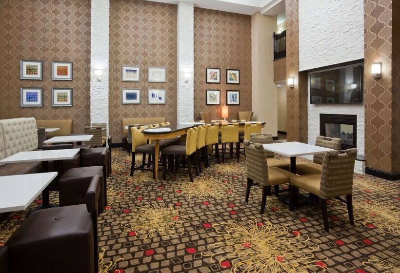 هتل Homewood Suites By Hilton Sioux Falls