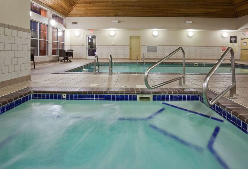 هتل Homewood Suites By Hilton Sioux Falls