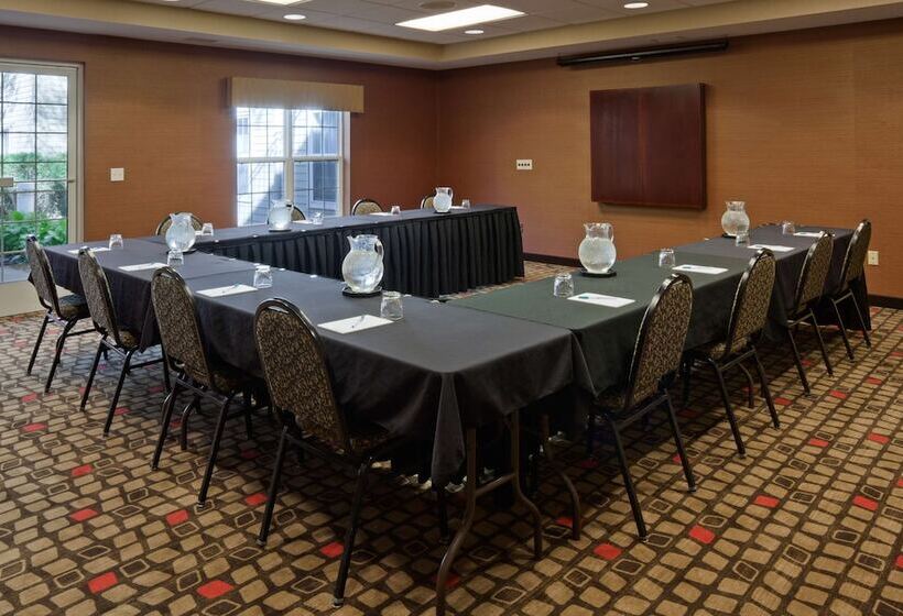 فندق Homewood Suites By Hilton Sioux Falls