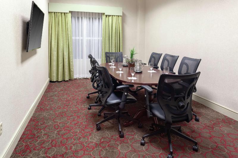 בית מלון כפרי Homewood Suites By Hilton Tallahassee