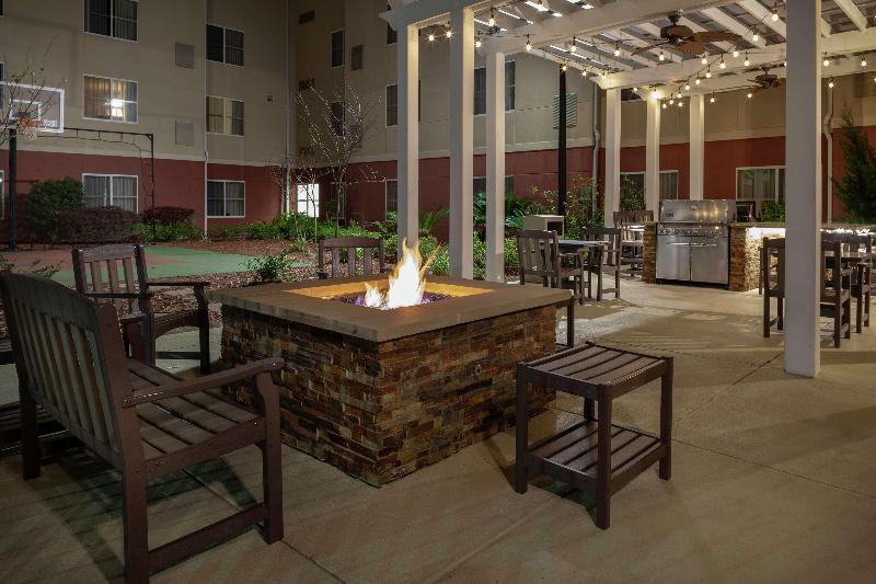 בית מלון כפרי Homewood Suites By Hilton Tallahassee