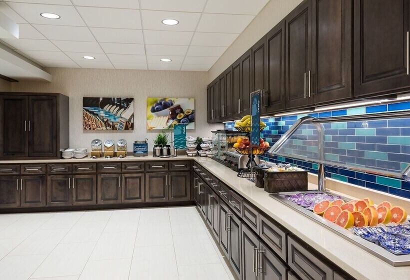 فندق Homewood Suites By Hilton Orlando Nearest Universal Studios
