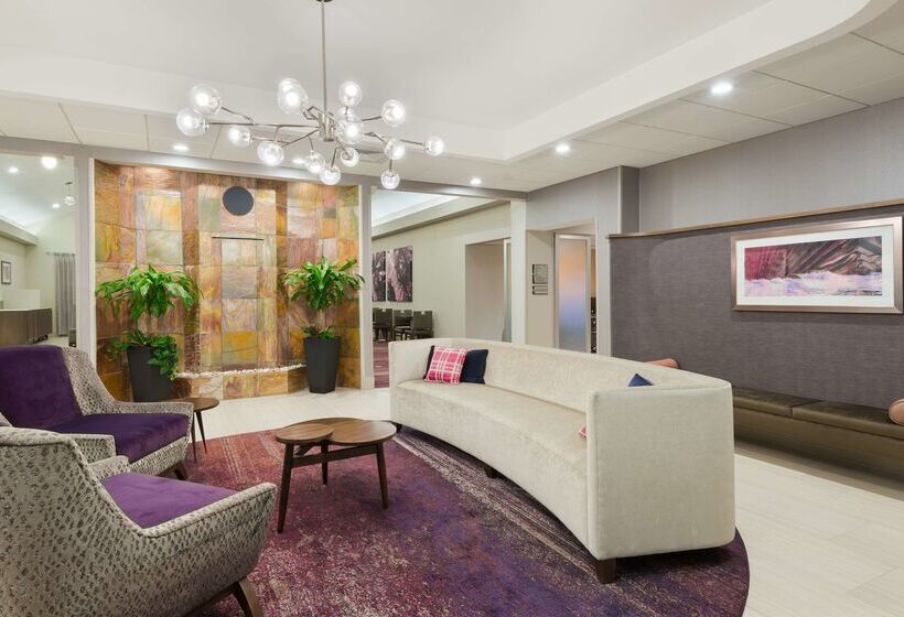 Отель Homewood Suites By Hilton® Orlando Ucf Area