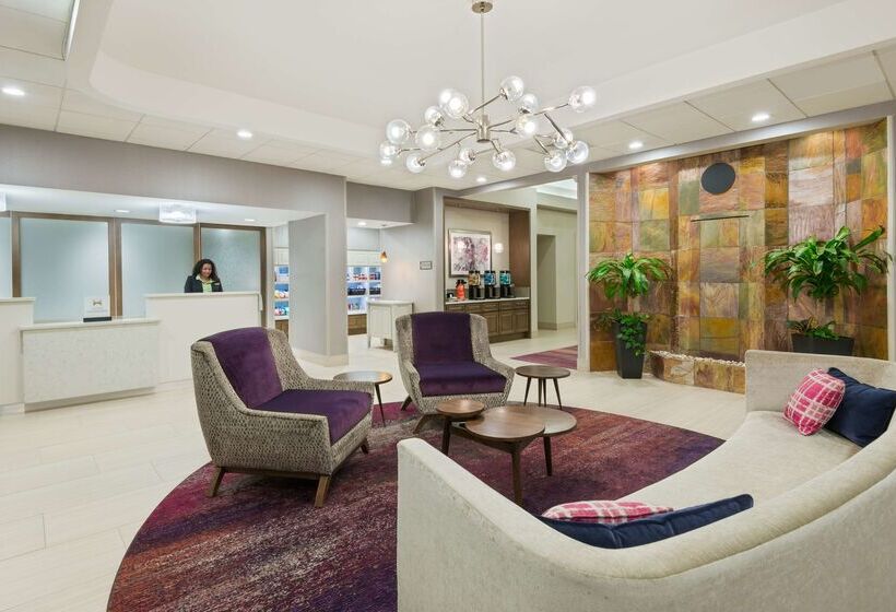 Отель Homewood Suites By Hilton® Orlando Ucf Area