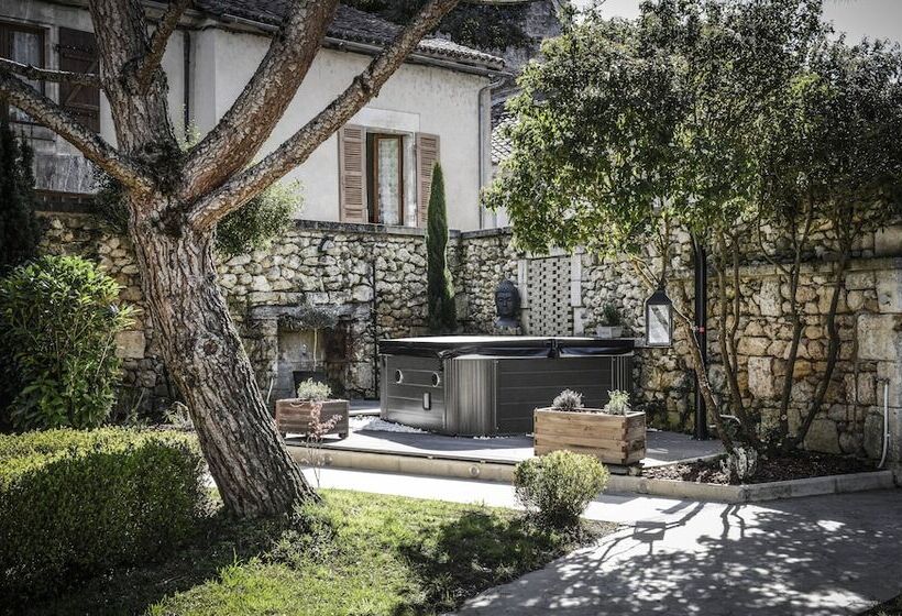 فندق Hostellerie Les Griffons