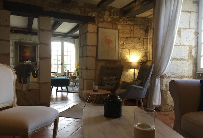 فندق Hostellerie Les Griffons