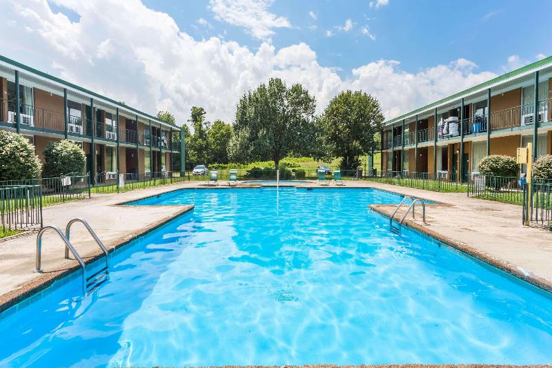 酒店 Howard Johnson By Wyndham Daleville/roanoke North