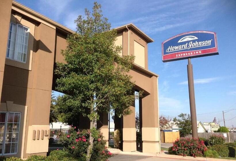 酒店 Howard Johnson By Wyndham Grand Prairie Near Lone Star Park