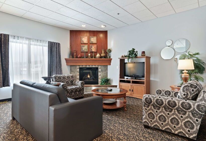 هتل Elevation Inn & Suites, Trademark Collection By Wyndham