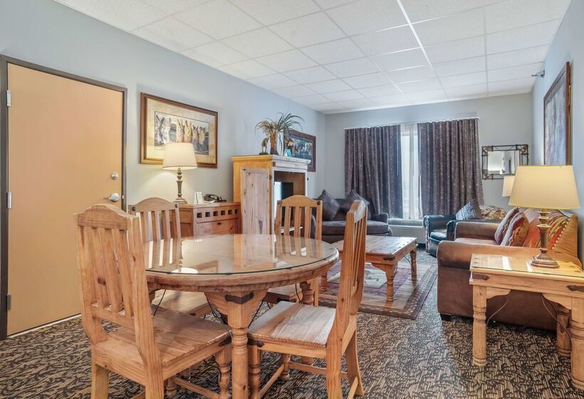 בית מלון כפרי Elevation Inn & Suites, Trademark Collection By Wyndham