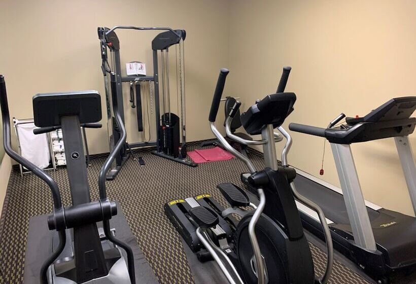 בית מלון כפרי Elevation Inn & Suites, Trademark Collection By Wyndham