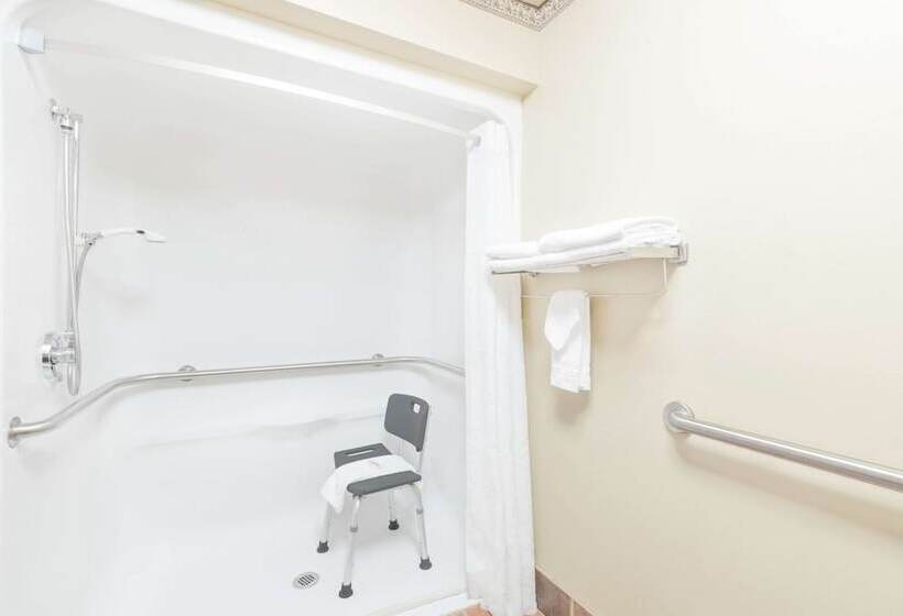 בית מלון כפרי Elevation Inn & Suites, Trademark Collection By Wyndham