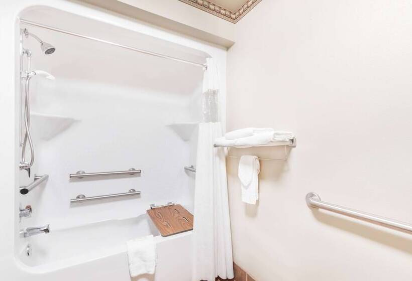 בית מלון כפרי Elevation Inn & Suites, Trademark Collection By Wyndham