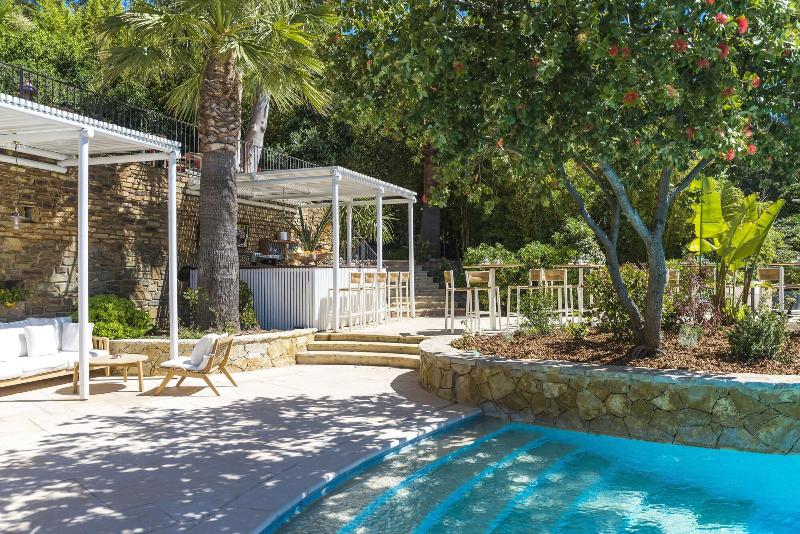 호텔 Hôtel Le Bailli De Suffren