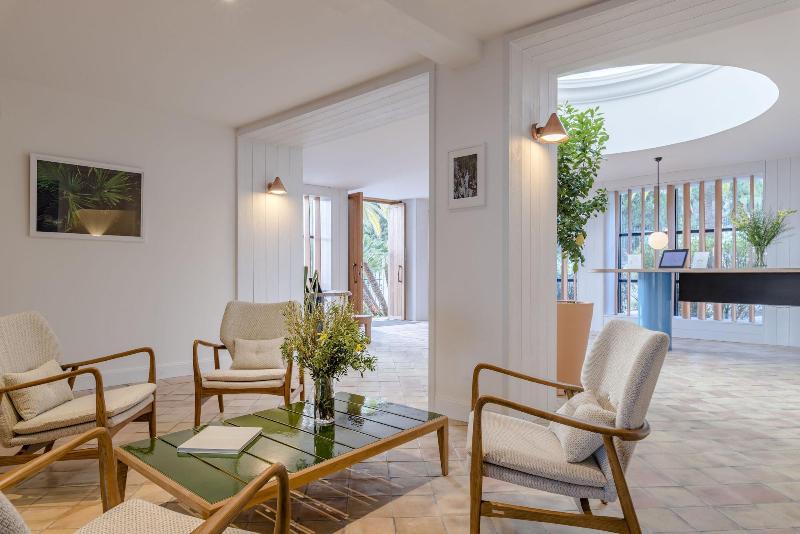 호텔 Hôtel Le Bailli De Suffren