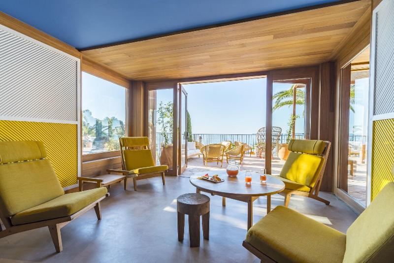 호텔 Hôtel Le Bailli De Suffren