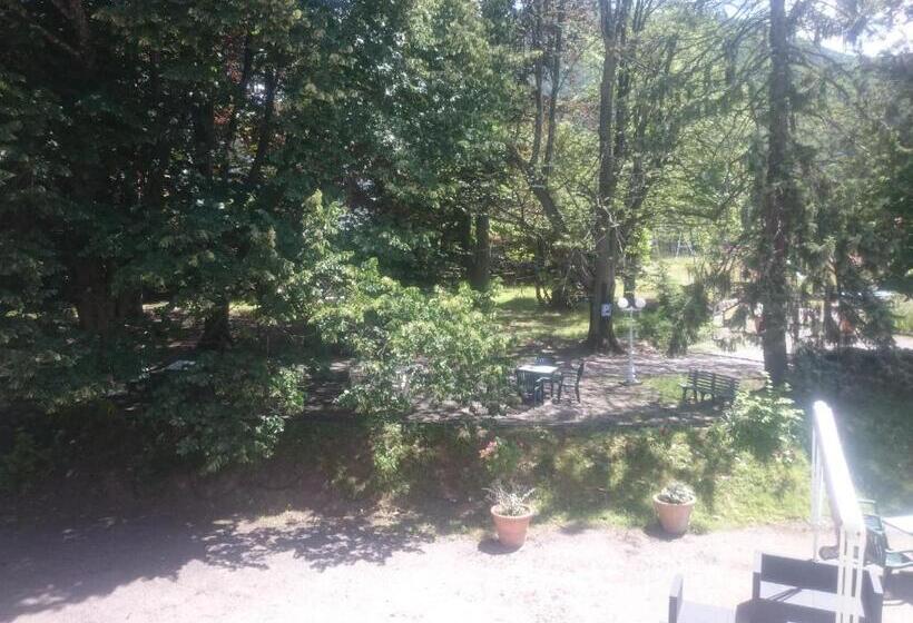 בית מלון כפרי Hôtel Le Mas Fleuri