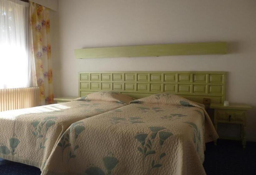 בית מלון כפרי Hôtel Le Mas Fleuri