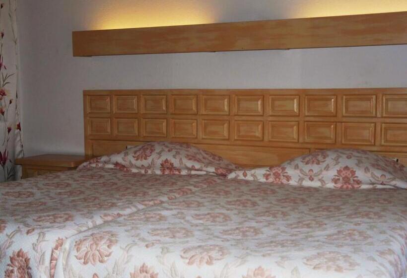 בית מלון כפרי Hôtel Le Mas Fleuri