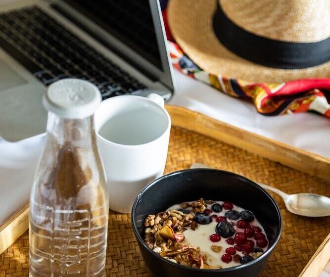 هتل Hôtel Lecoq Gadby, The Originals Relais