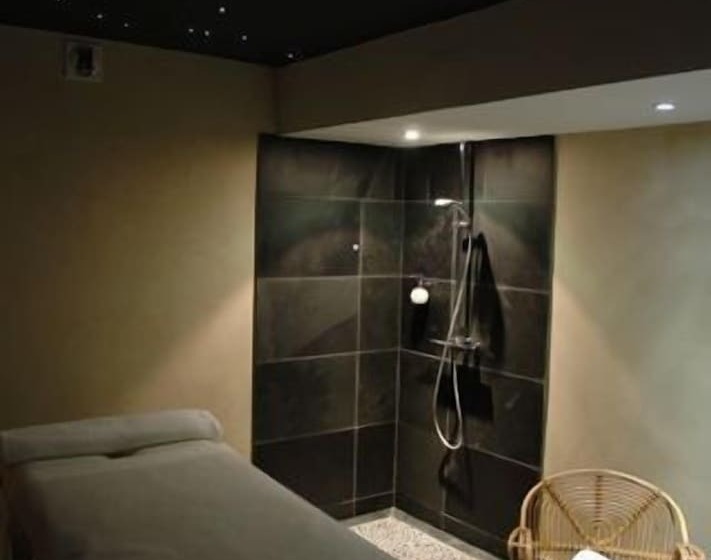 هتل Hôtel Lecoq Gadby, The Originals Relais