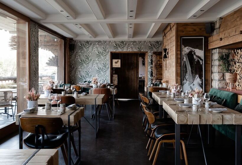 فندق Hôtel Les Roches Fleuries