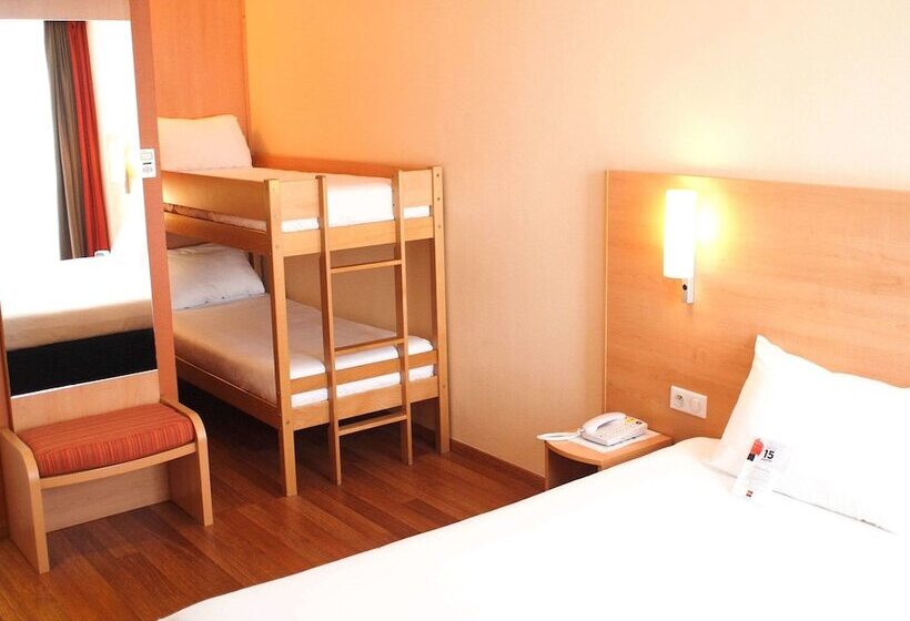 هتل Ibis Bordeaux Saintémilion