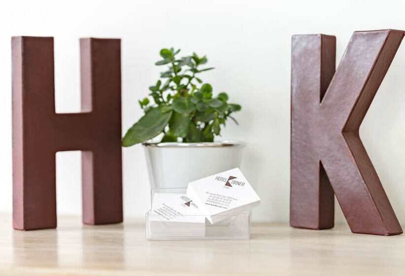 ホテル Korner Eiffel