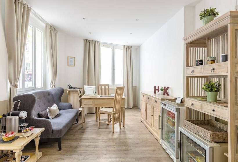 ホテル Korner Eiffel