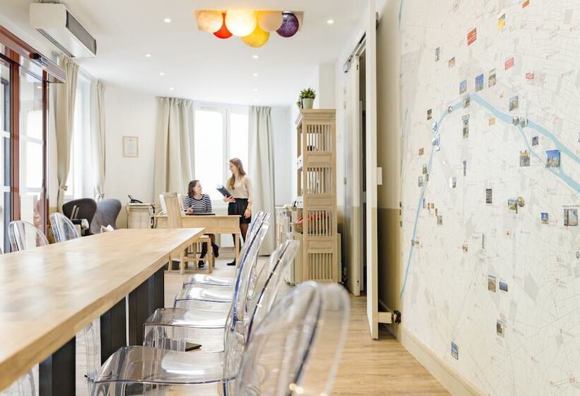 ホテル Korner Eiffel