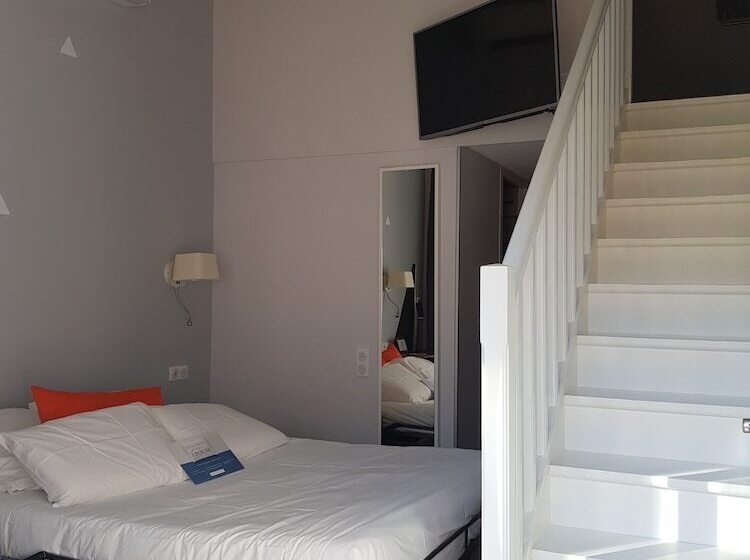 Отель Kyriad Lyon Est – Saint Quentin Fallavier