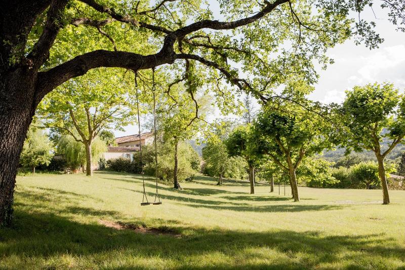 ホテル La Bastide De Moustiers