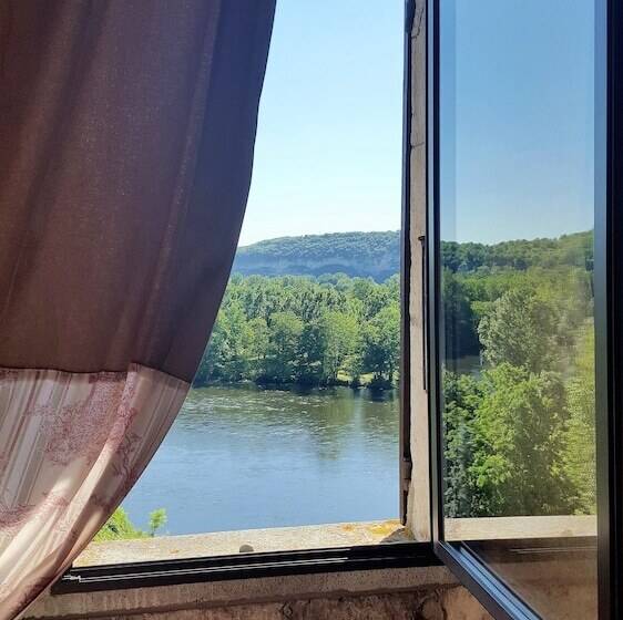 호텔 La Terrasse   Teritoria