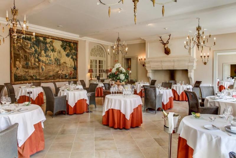 فندق Le Château D Etoges   Champagne