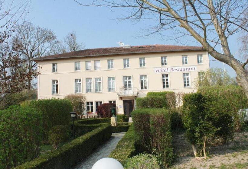 Отель Le Clos De Mutigny