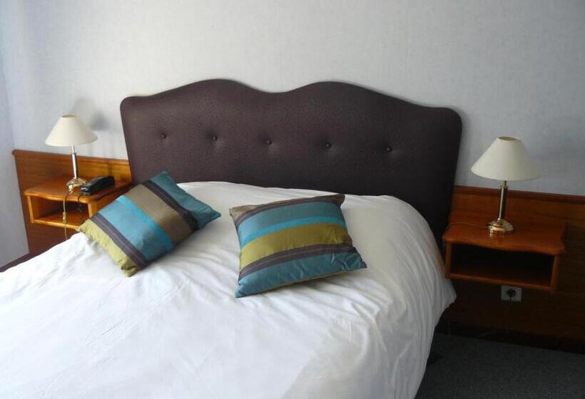 Отель Le Clos De Mutigny