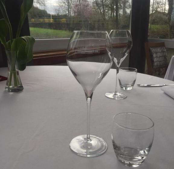 Отель Le Clos De Mutigny