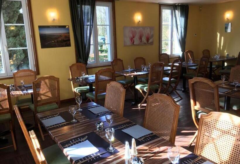 Отель Le Clos De Mutigny