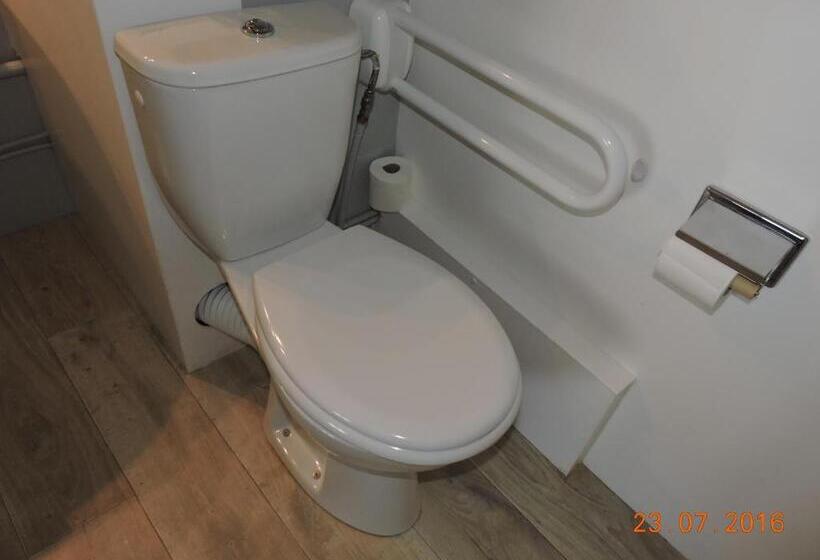 בית מלון כפרי Le Foron