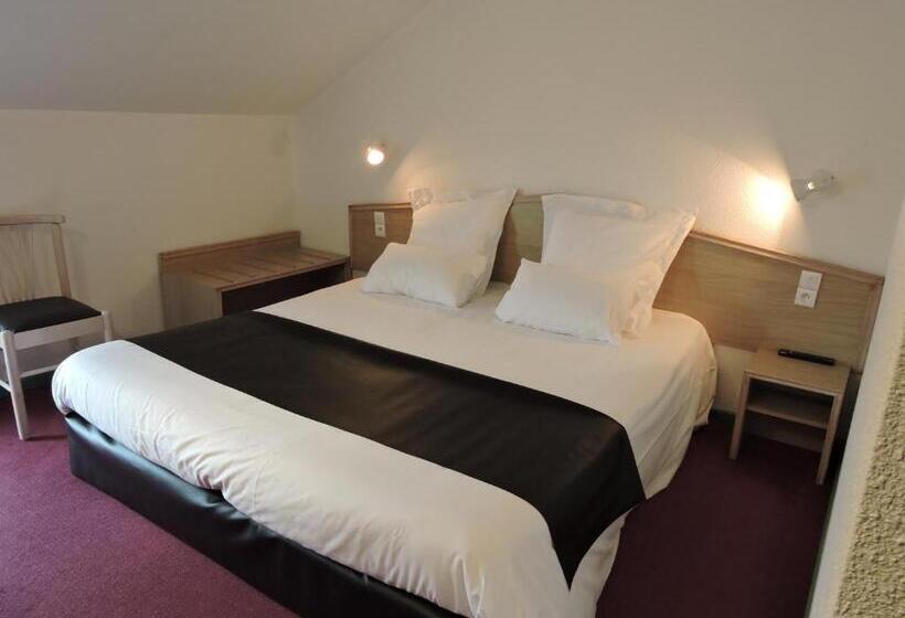 בית מלון כפרי Le Foron