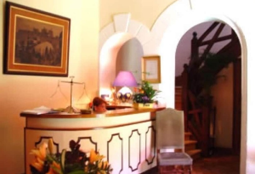 فندق Le Manoir De La Forêt