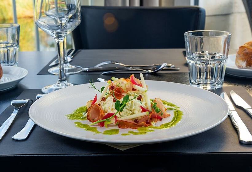 호텔 Les Jardins de l'Anjou